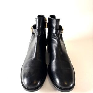 Vintage Tod’s Black Leather Ankle Boots size 38